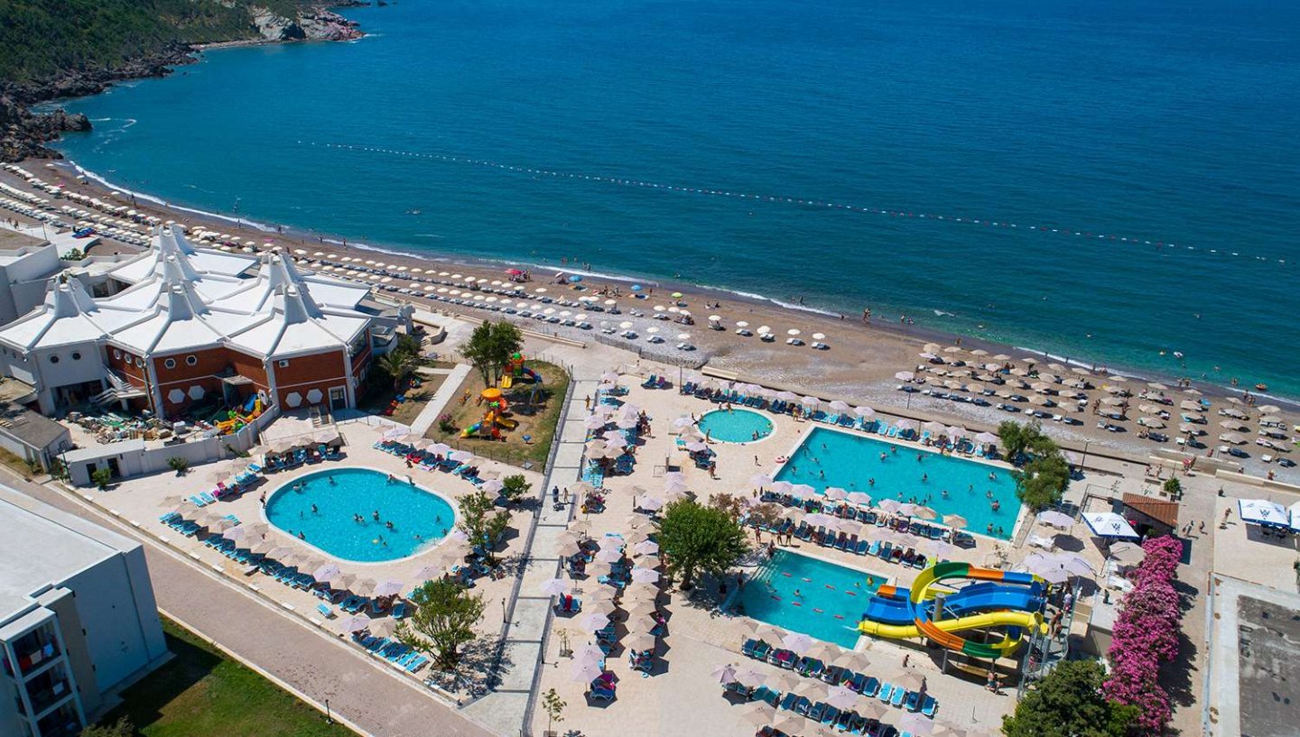 Pearl Beach Hotel & Resort