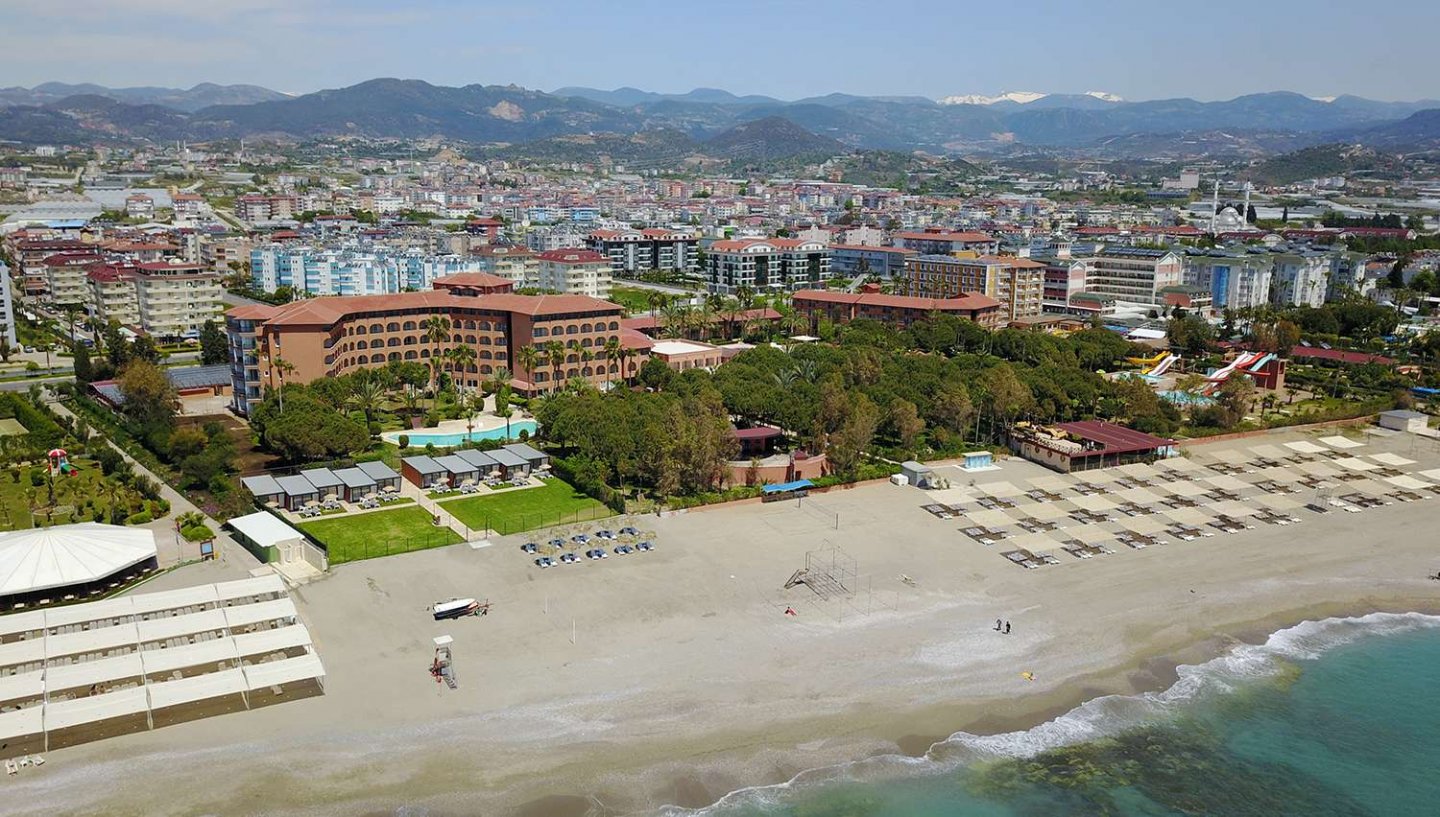 Club Turtas Beach