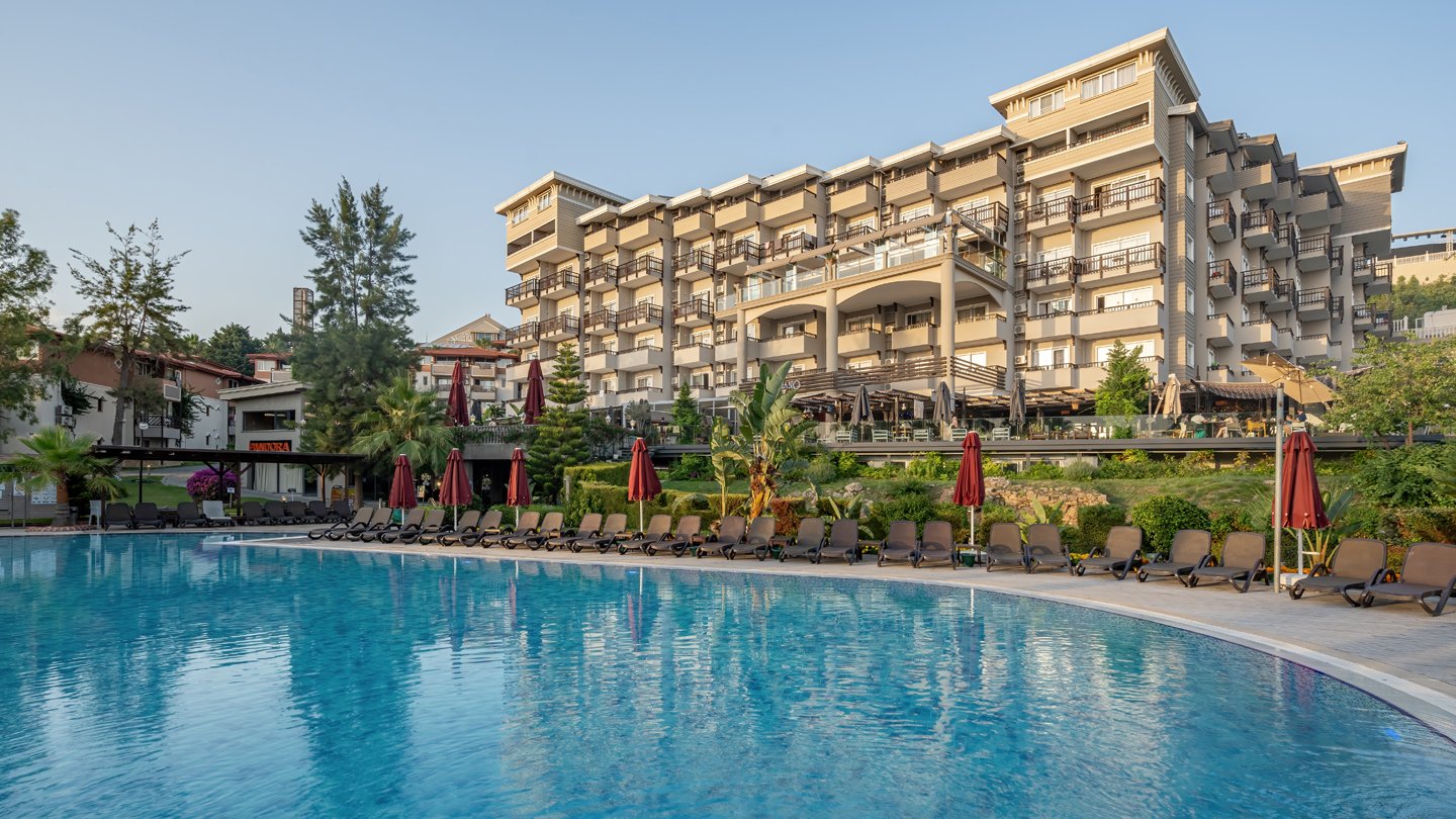 Justiniano Deluxe Resort