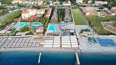Sailor's Beach Club