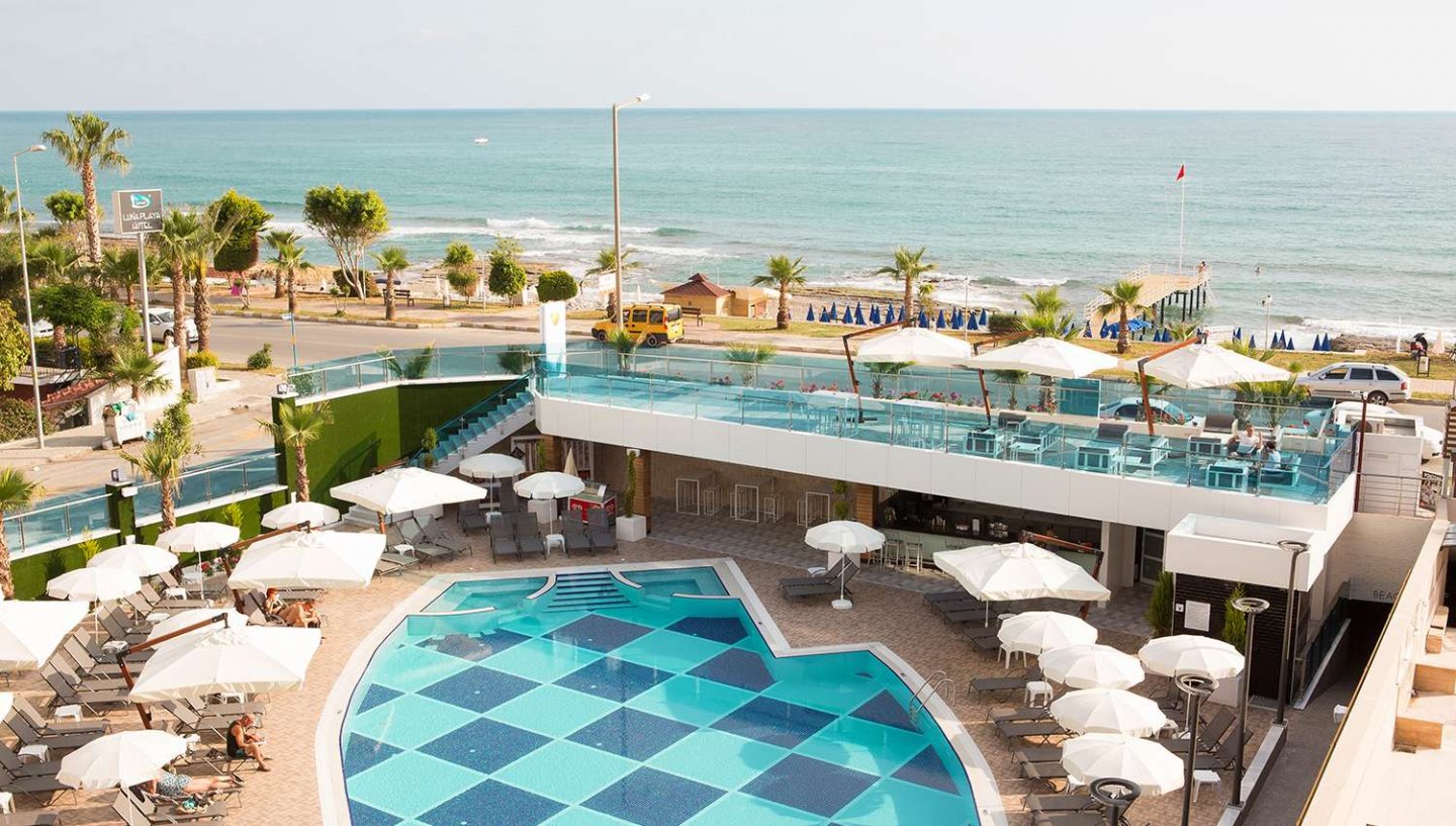 Sunprime C-Lounge