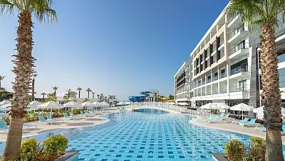 Diamond De Luxe Hotel & Spa