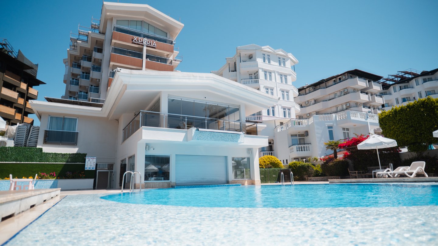 Xperia Saray Beach