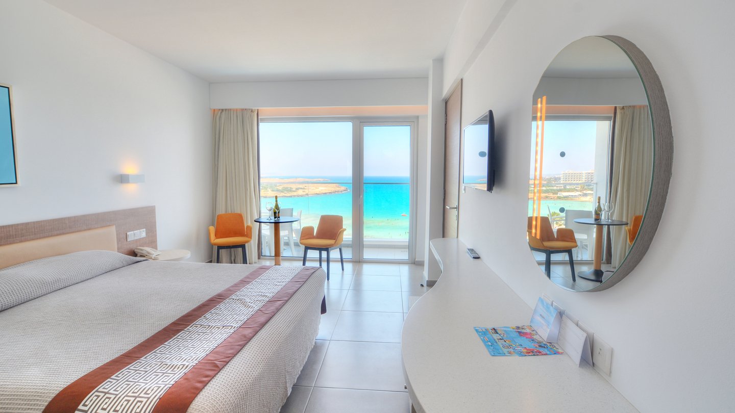 Standard Side Sea View