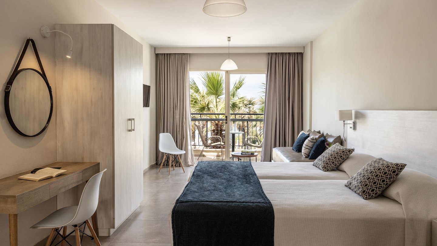 1 Bedroom Suite Sea View