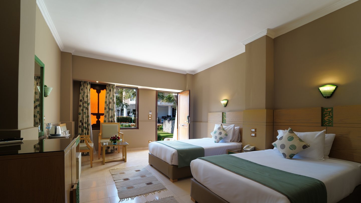 Bungalow Room