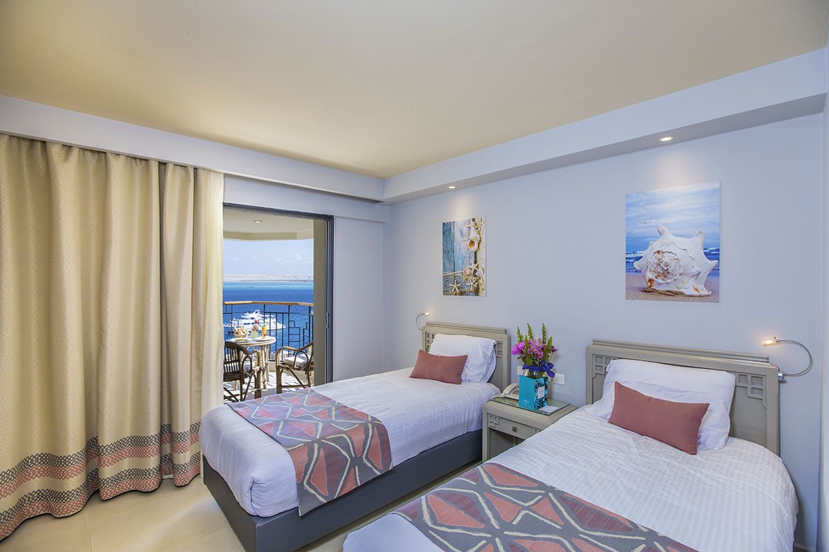 Superior Sea View