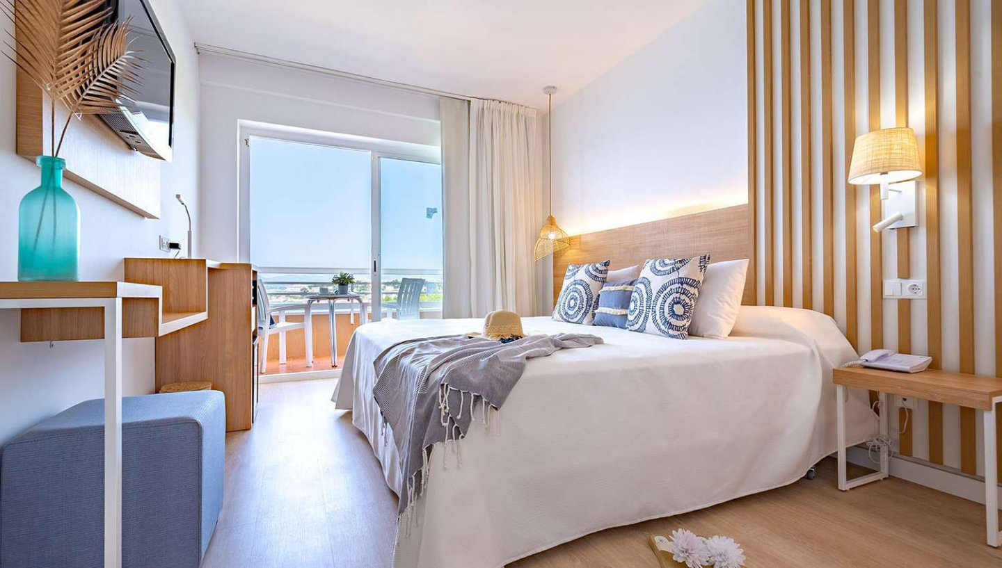 Standard Sea View
