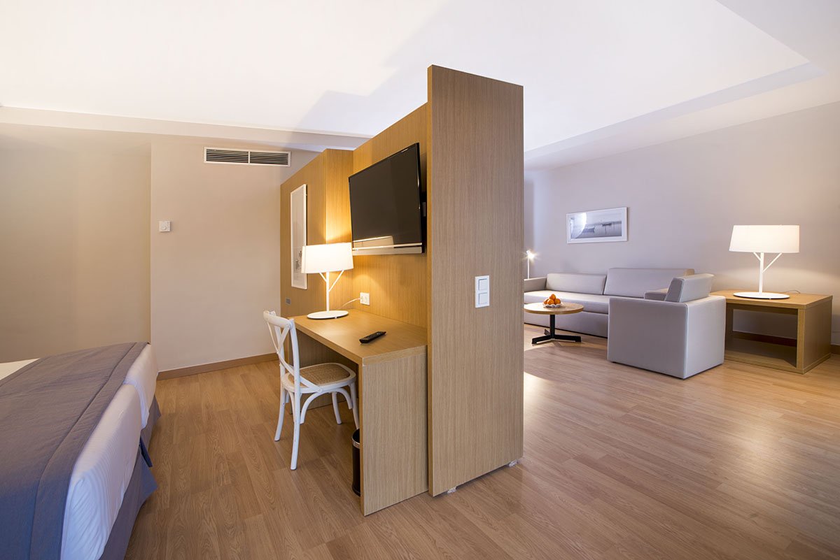 Junior Suite Side Sea View