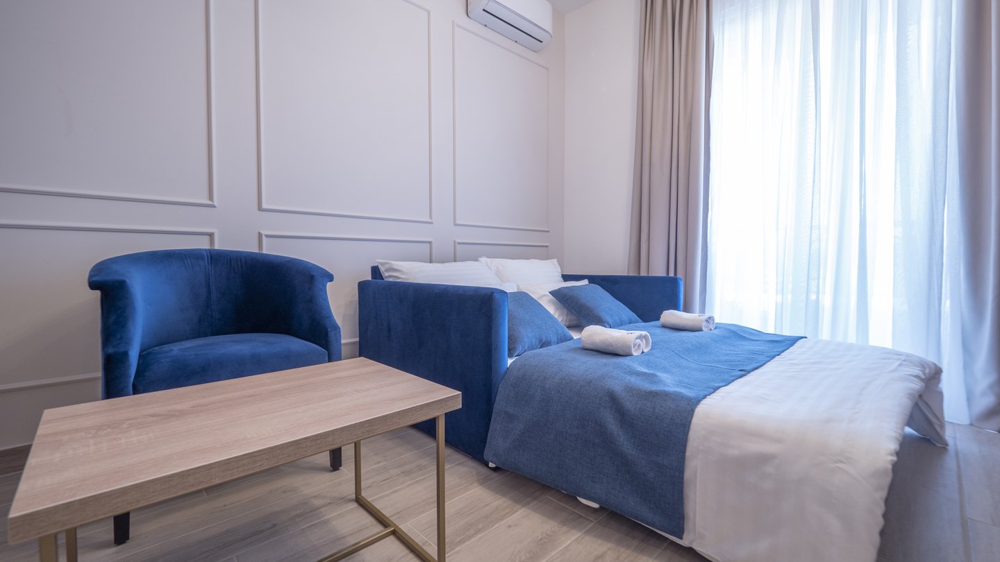 1 Bedroom Apartment
