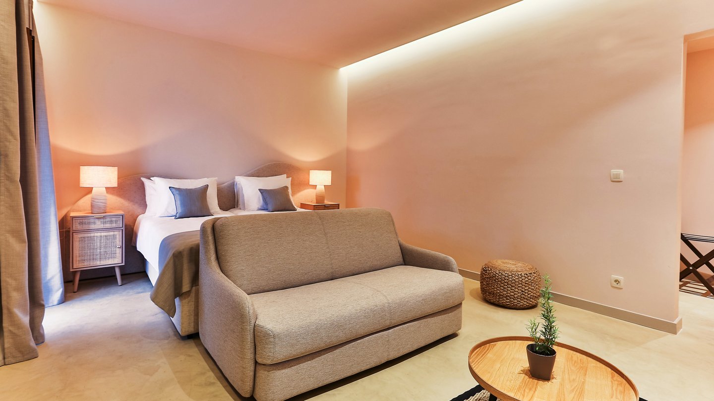 Deluxe Suite