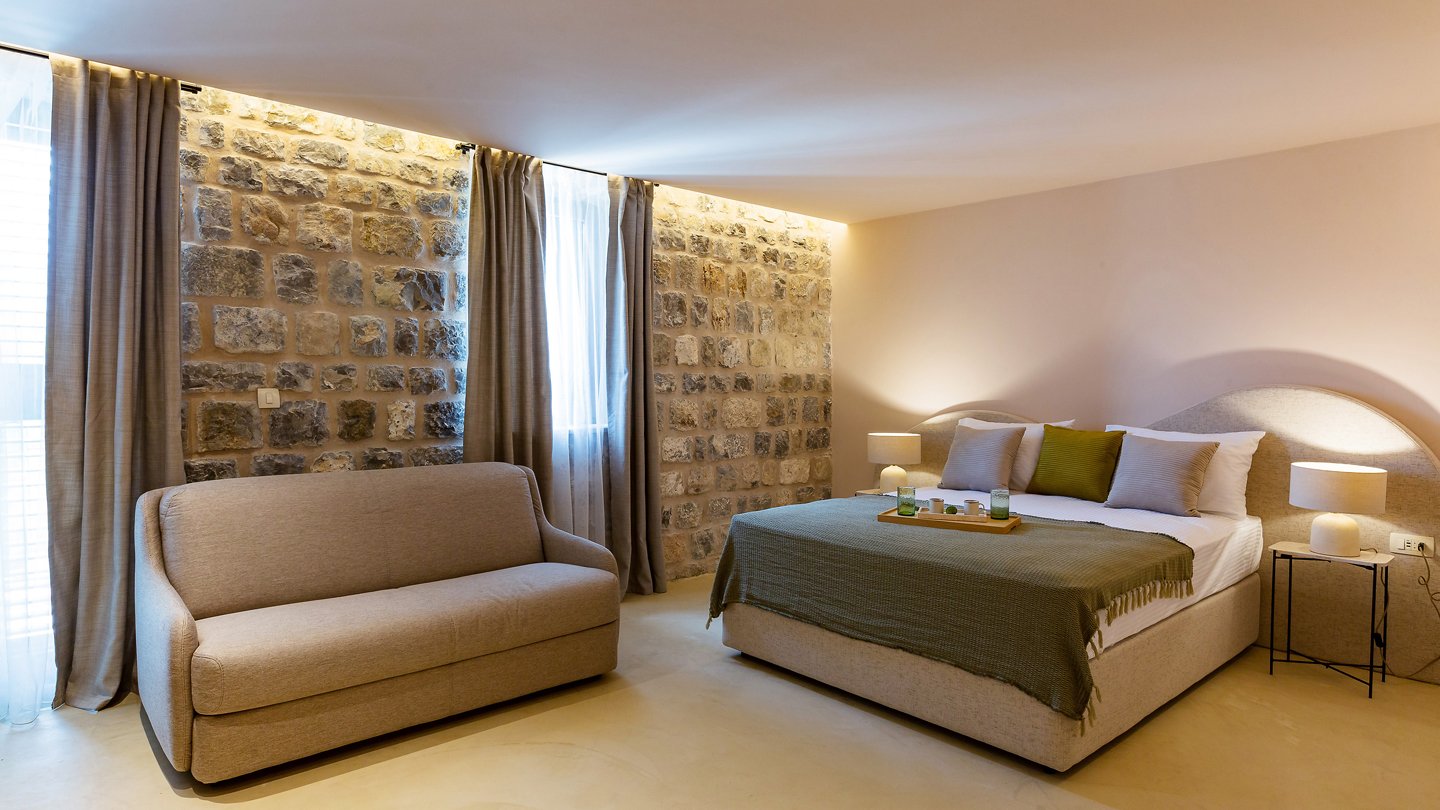 Junior Suite Room