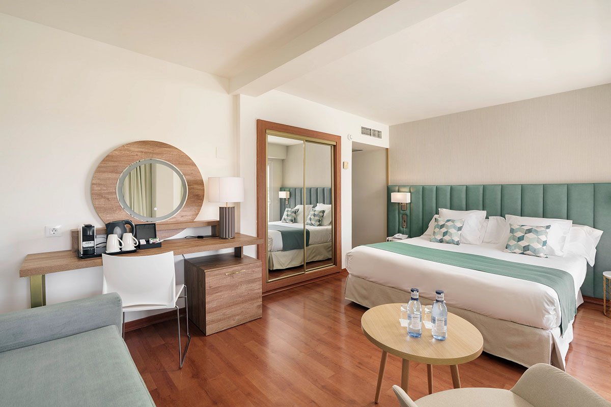 Junior Suite Room
