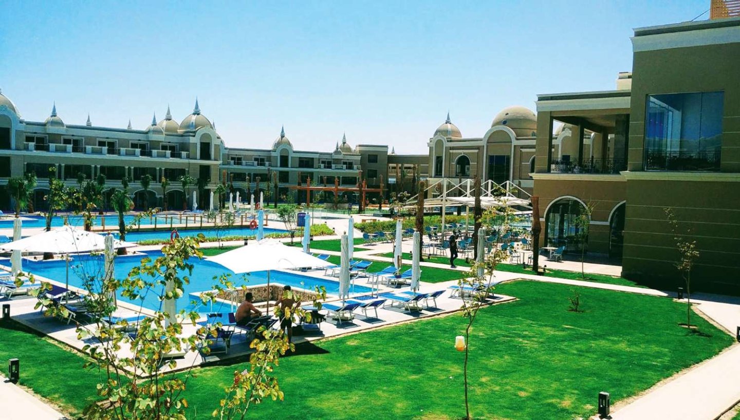 Titanic Royal Resort