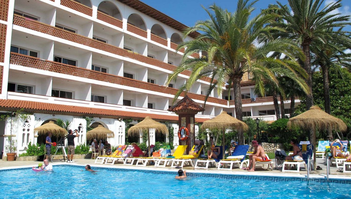 4R Gran Hotel Europe