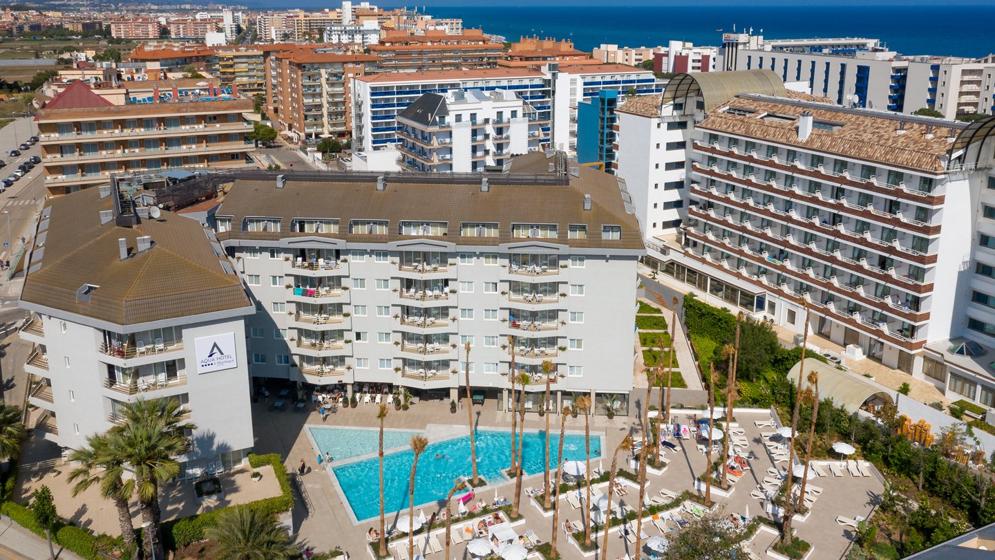 AQUA Hotel The Breeze