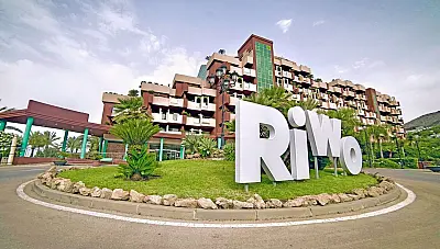 Holiday World Riwo