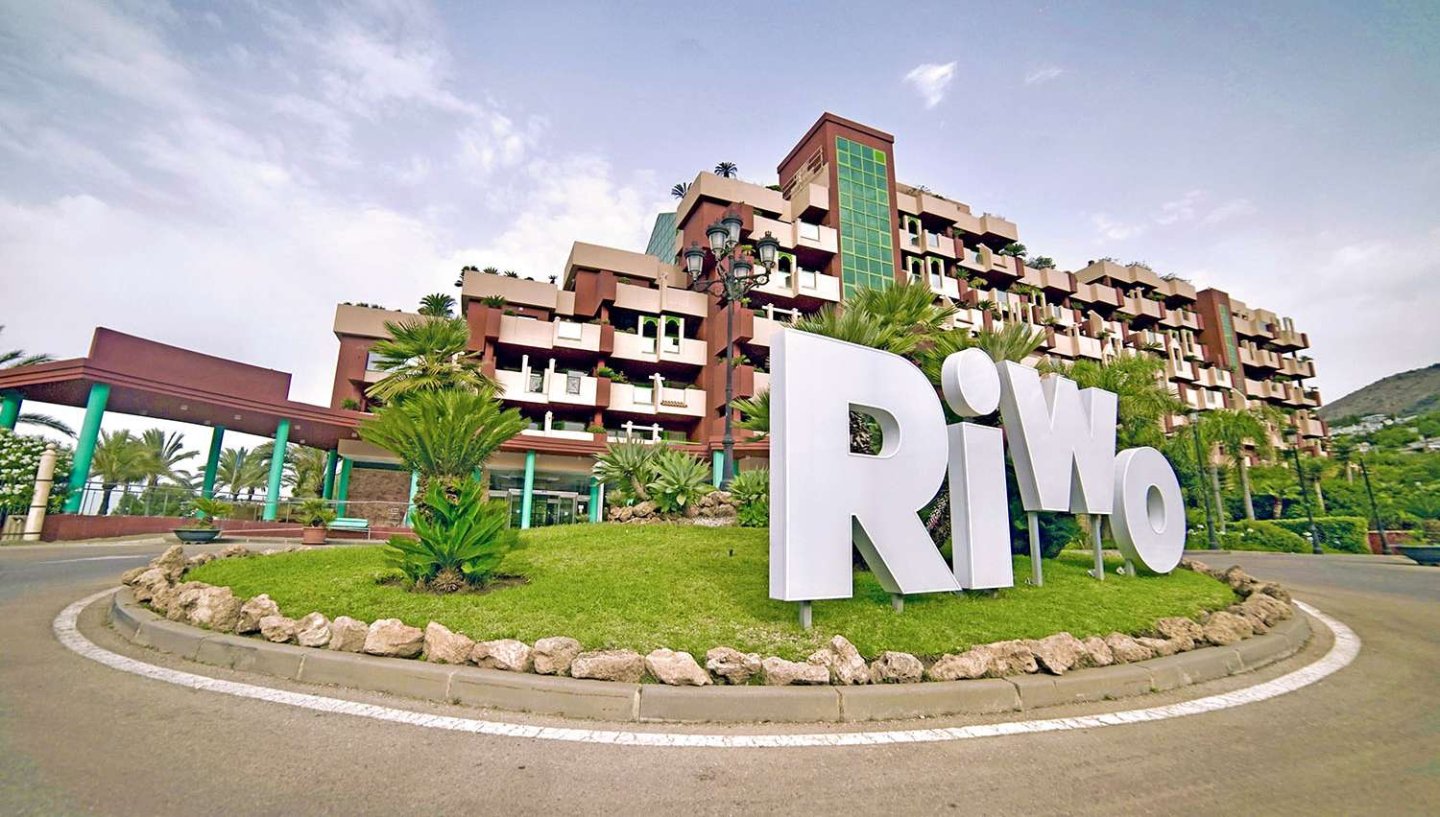 Holiday World Riwo