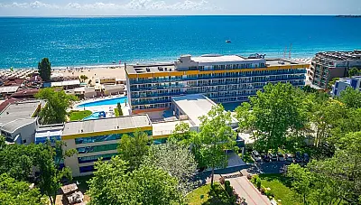 Glarus Beach