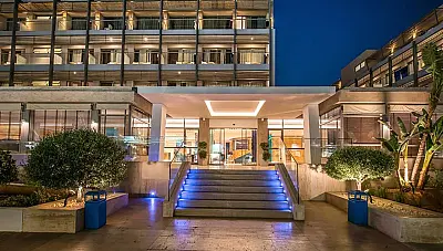 I Resort Beach Hotel & Spa