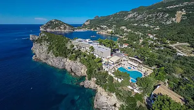 Akrotiri Beach
