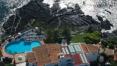 Arathena Rocks